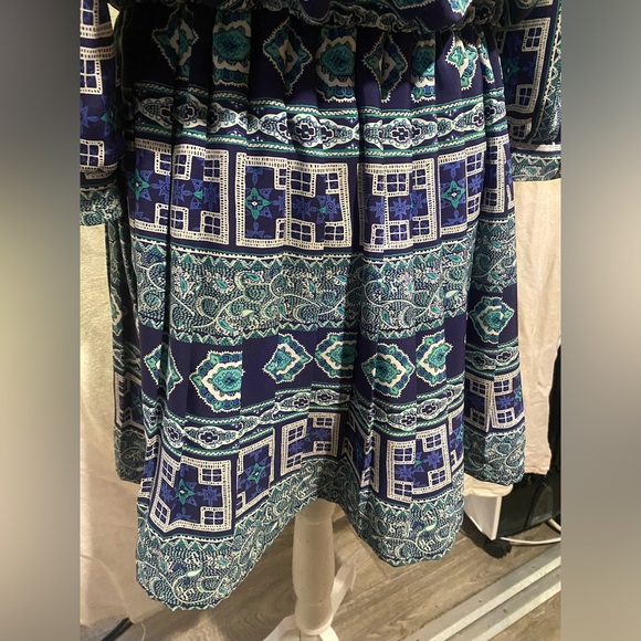 Breli Originals: vintage dress altered to a mini - Picture 6 of 7